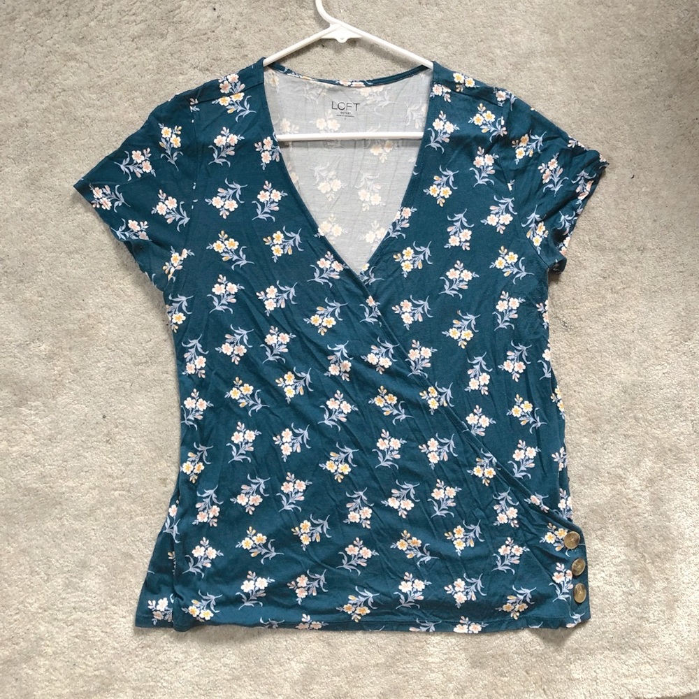 🔹2/$10 Floral Loft Faux Wrap Shirt Blouse